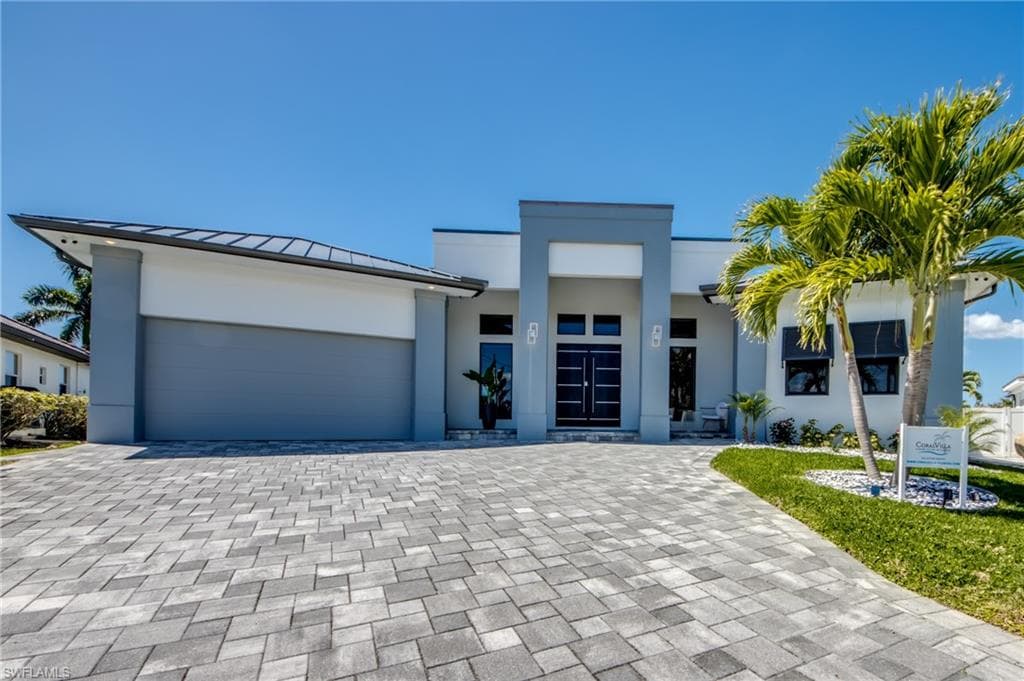 2746 37th Ter, Cape Coral