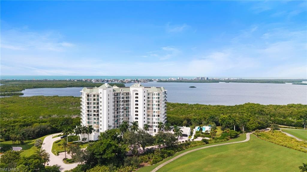 4811 Island Pond Ct #801, Bonita Springs, photo 2