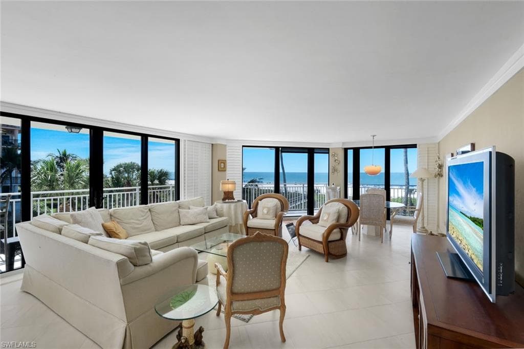 520 Collier Blvd #301, Marco Island, photo 2