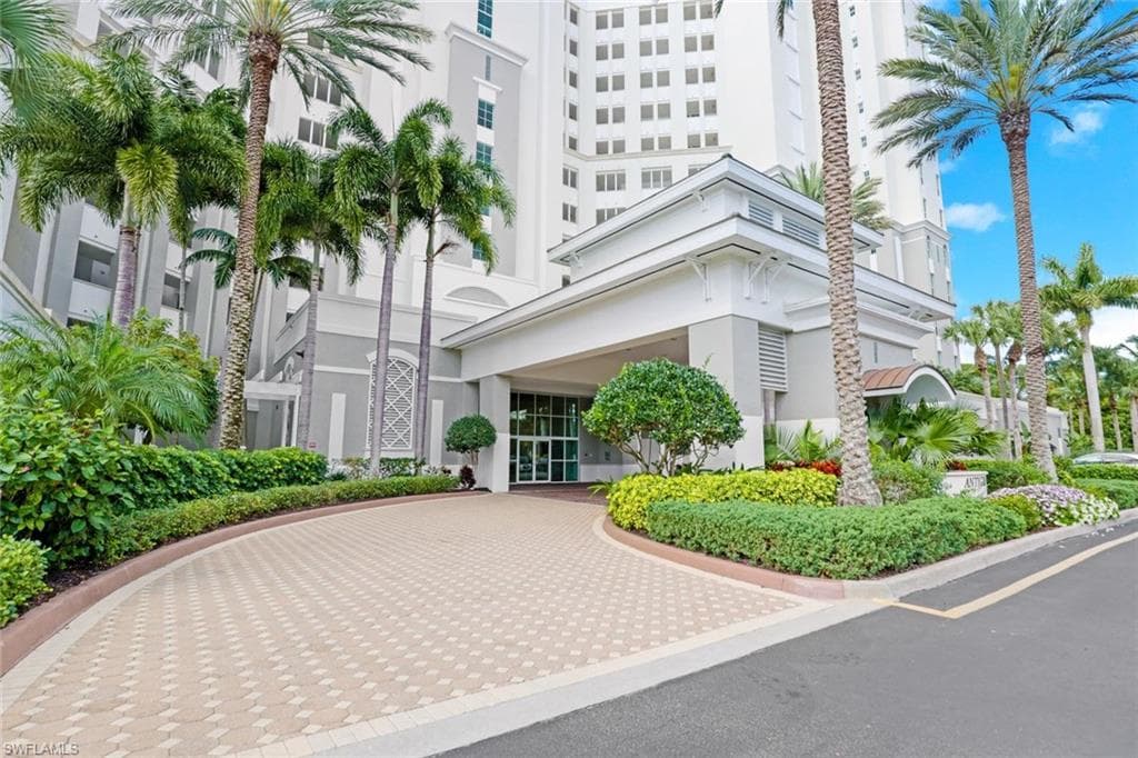 300 Dunes Blvd #ph-5, Naples, photo 2