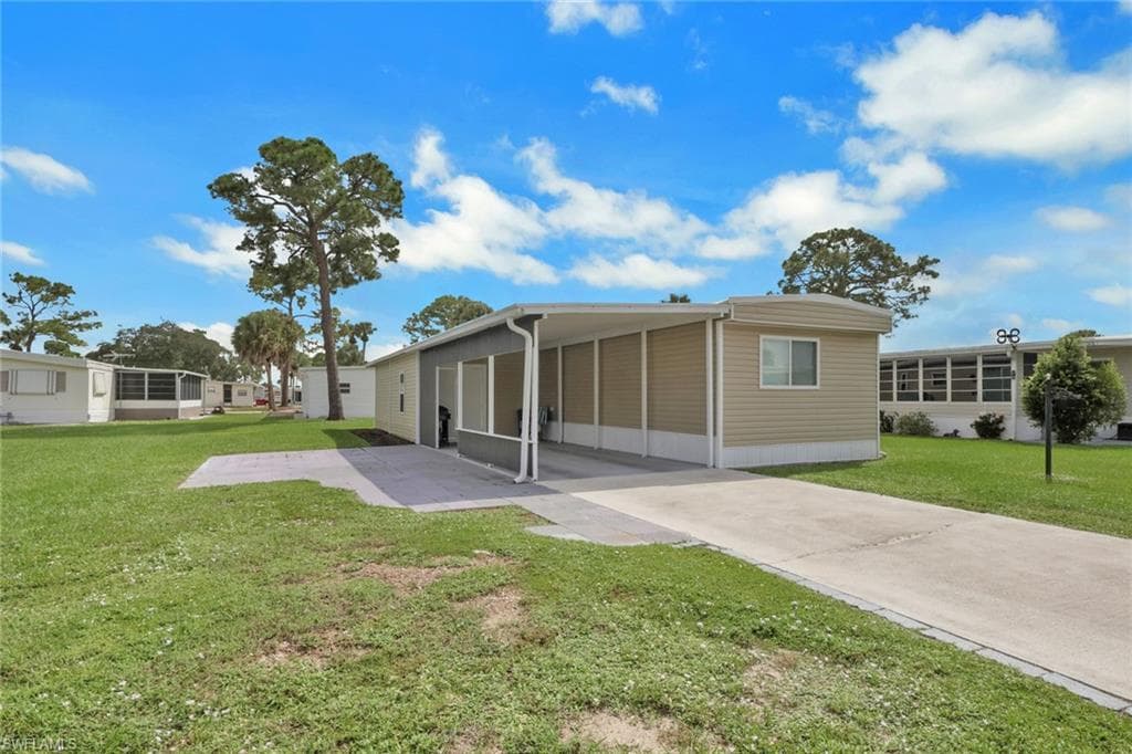27547 Macke Dr, Imperial Bonita Estates