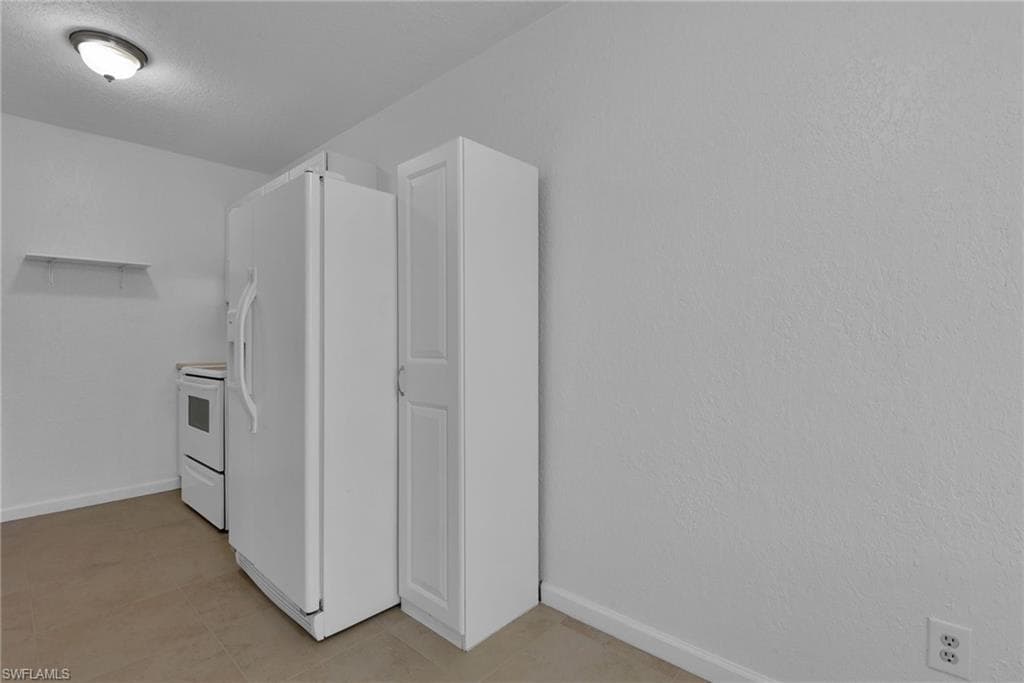 4617 Bayshore Dr #h5, Naples, photo 3