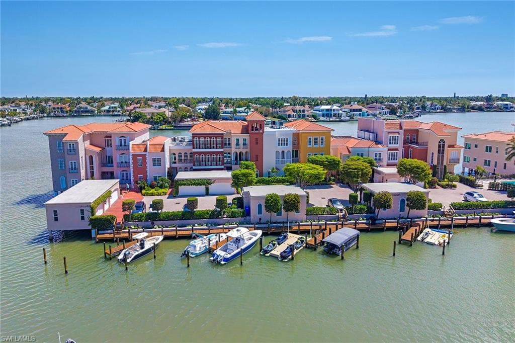 4000 Gulf Shore Blvd #2700, Naples, photo 2
