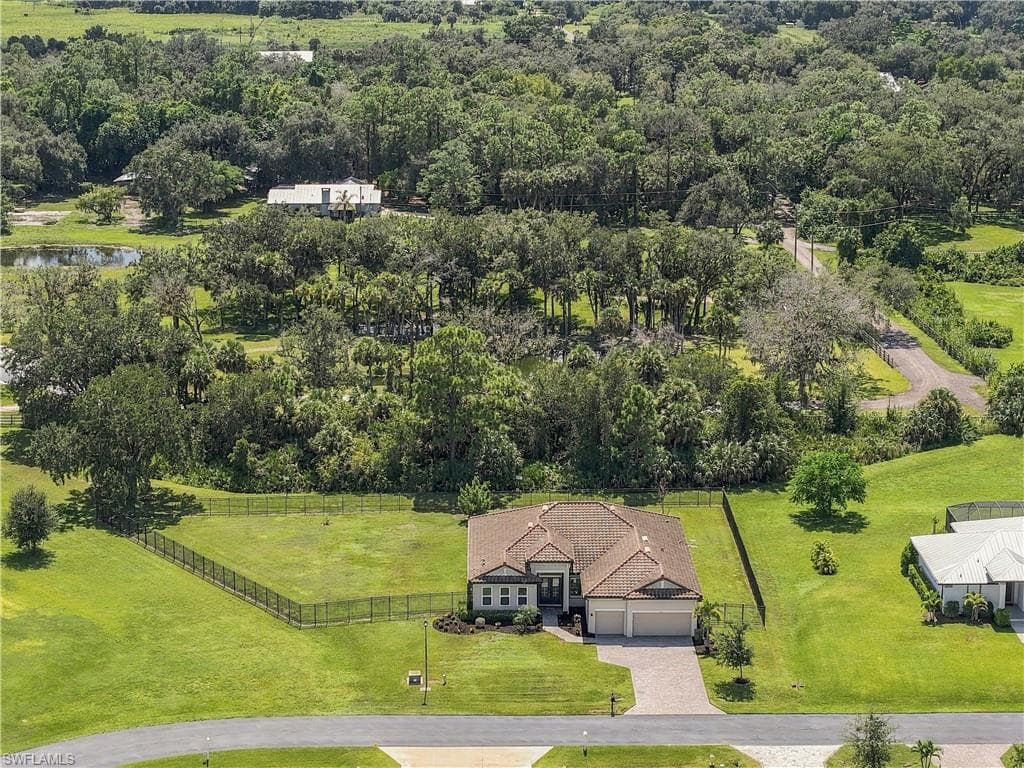 14211 Binghampton Dr, Fort Myers, photo 2