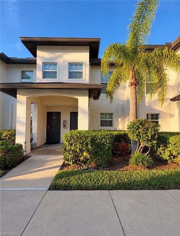 9101 Gervais Cir #1704, Naples