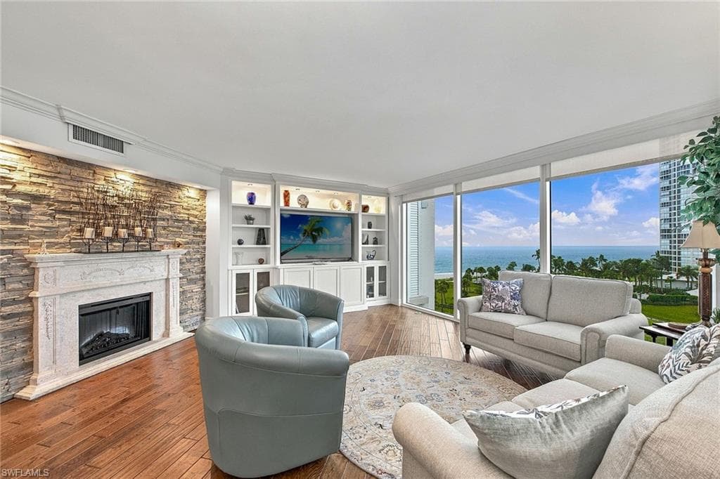 4401 Gulf Shore Blvd #b802, Monaco Beach Club