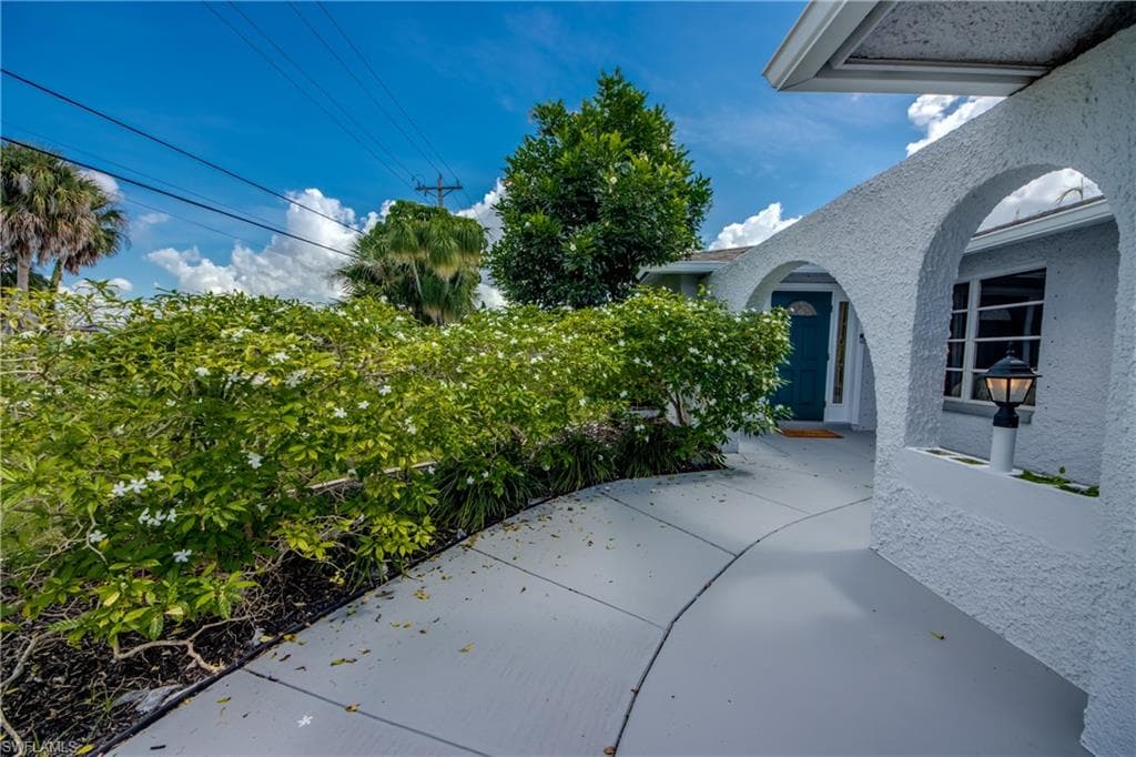 930 Archer Pkwy, Cape Coral, photo 3