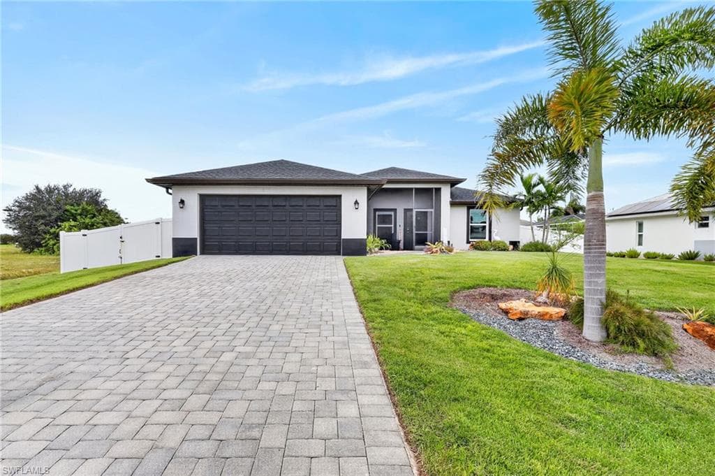 614 38th Ave, Cape Coral
