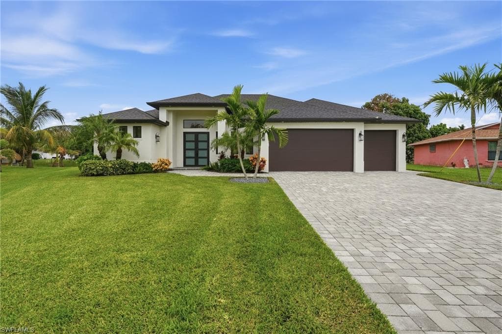 2501 28th Ter, Cape Coral, photo 2