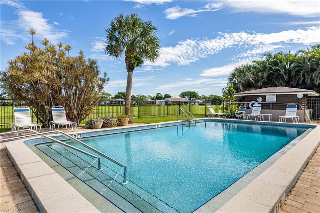3655 Boca Ciega Dr #109, Naples