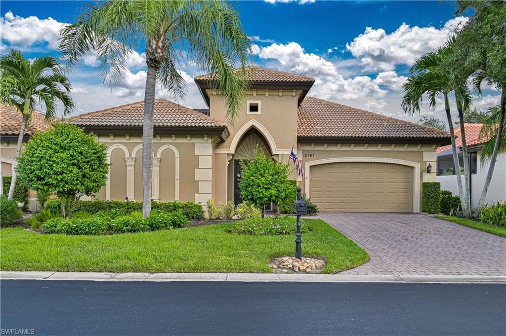12567 Grandezza Cir, Estero
