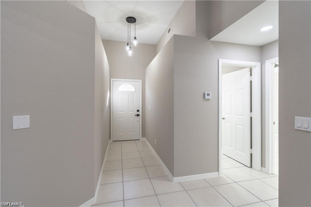 1704 Royal Cir #602, Naples, photo 3