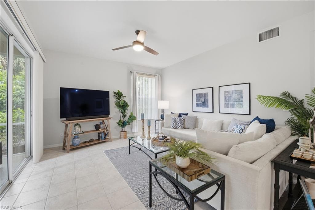 1505 Clermont Dr #102, Naples, photo 3