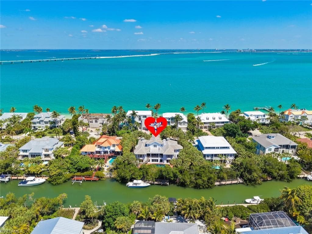 545 Lighthouse Way, Sanibel