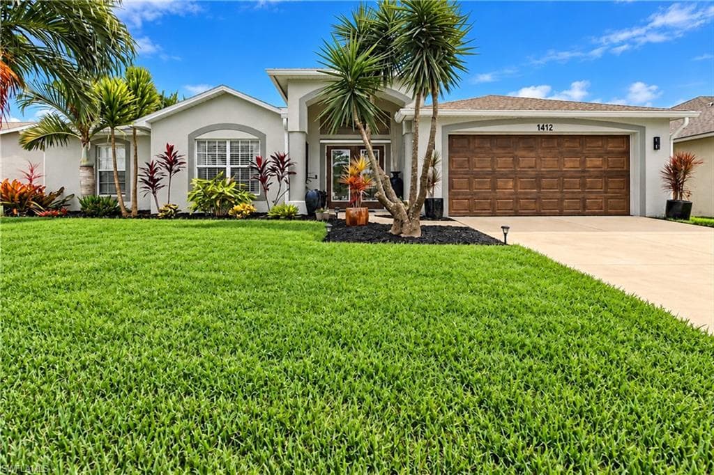 1412 43rd Ter, Cape Coral, photo 2