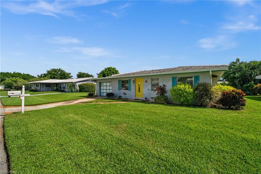47 Hilo Ct #47, Naples, photo 2