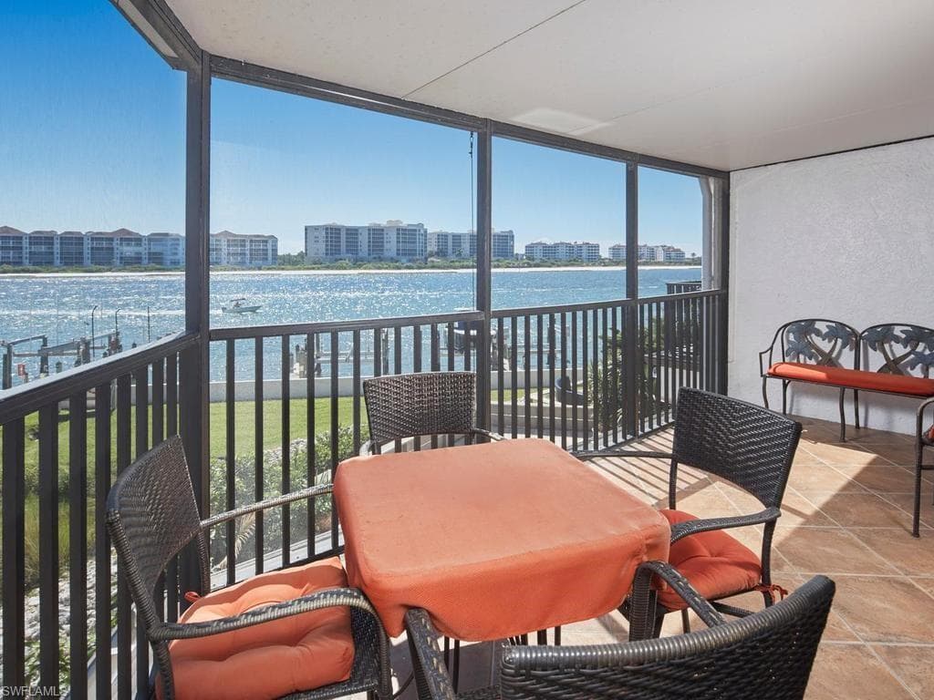 502 La Peninsula Blvd #502, Naples, photo 3