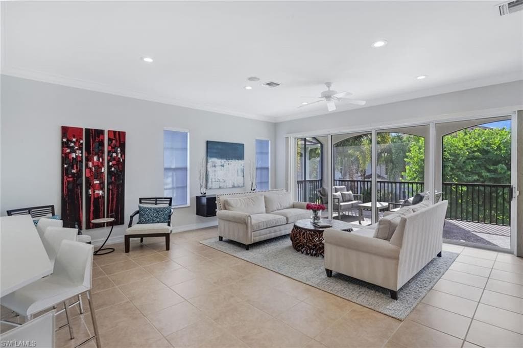 5030 Blauvelt Way #201, Naples, photo 3