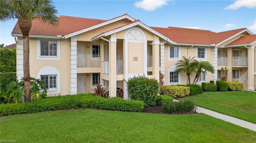 7761 Jewel Ln #202, Naples, photo 2