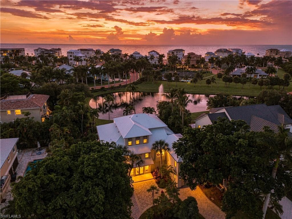 213 Topanga Dr, Bonita Springs