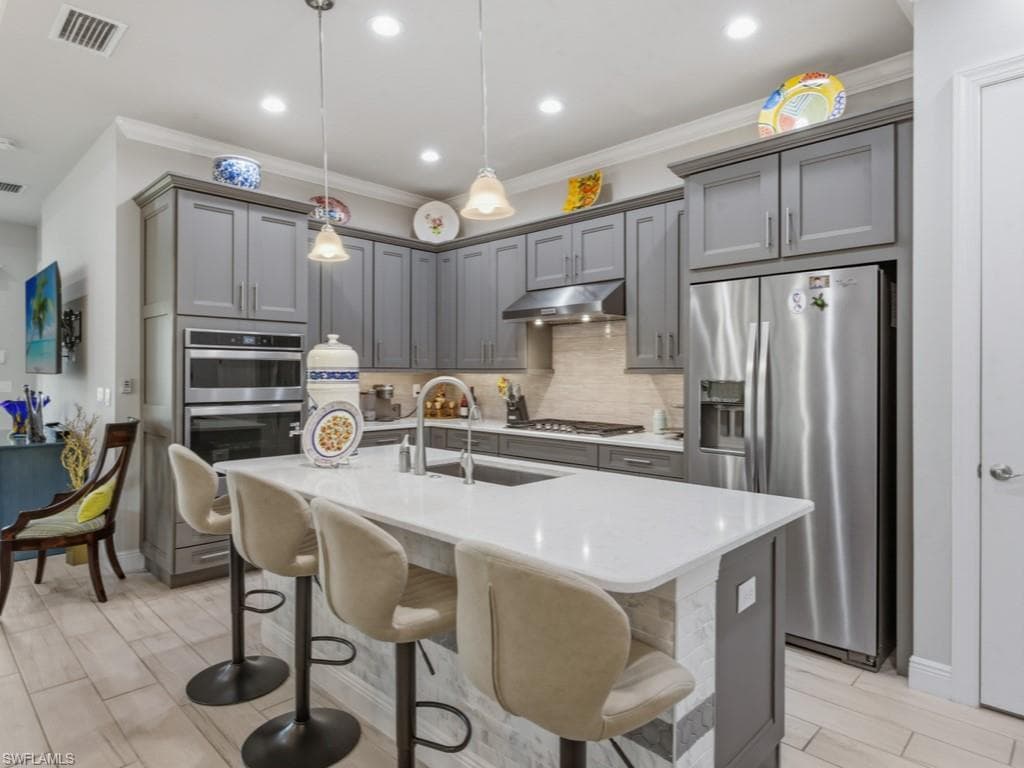 8947 Saint Lucia Dr, Naples, photo 3