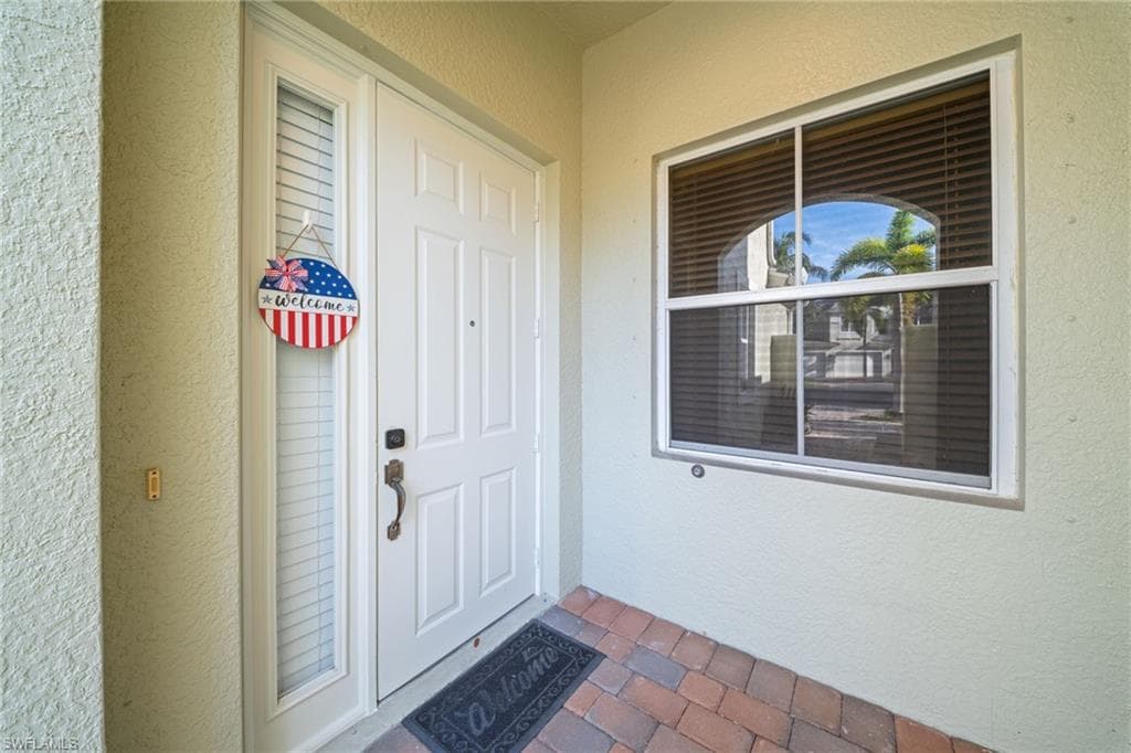 1405 Mariposa Cir #11202, Naples, photo 3