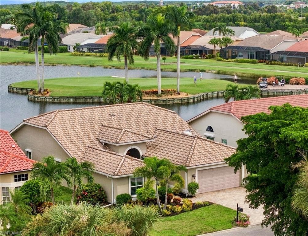 9351 White Hickory Ln, Fort Myers