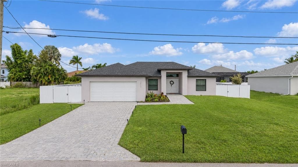 2817 3rd St, Cape Coral, photo 2