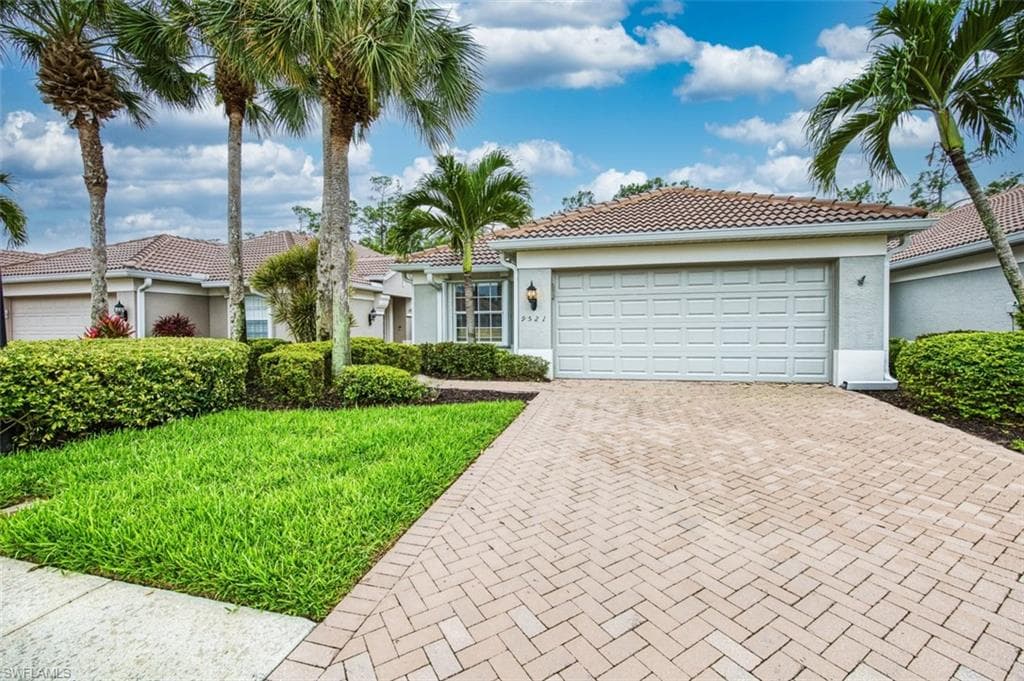 9521 Hemingway Ln, Fort Myers, photo 3