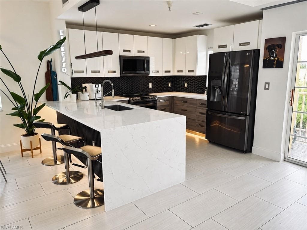4420 Botanical Place Cir #307, Naples