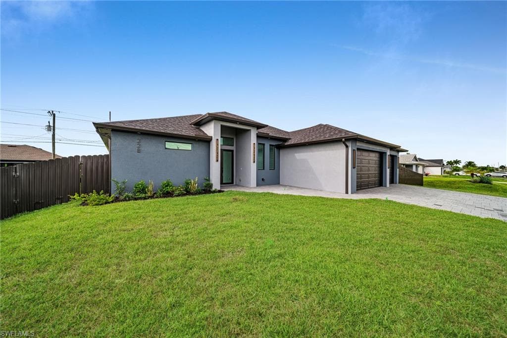 338 24th Ter, Cape Coral, photo 3