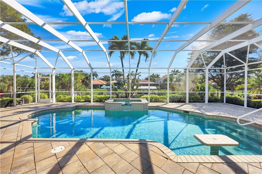 9214 Palm Island Cir, North Fort Myers