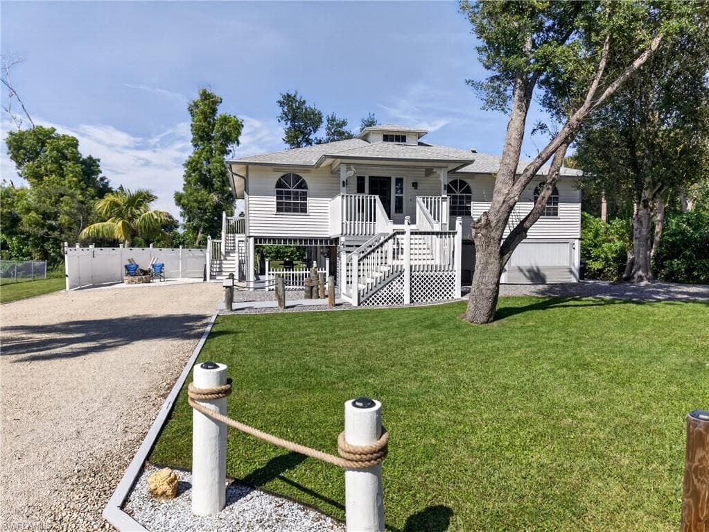 13370 Almond Dr, Fort Myers, photo 2