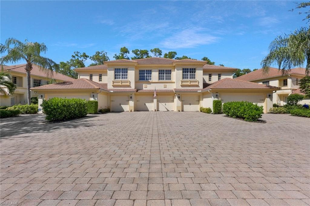 26425 Lucky Stone Rd #202, Bonita Springs, photo 2