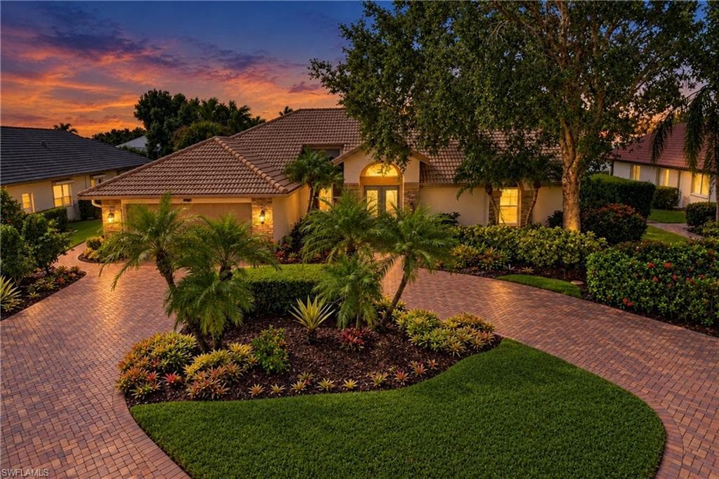 4348 Mourning Dove Dr, Naples