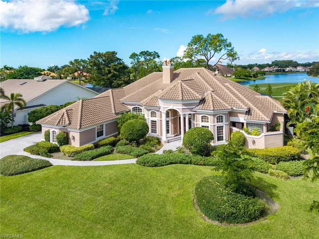 15740 Kilmarnock Dr, Fort Myers