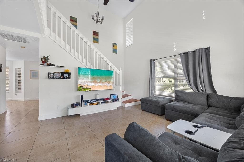 441 3rd St, Naples, photo 2