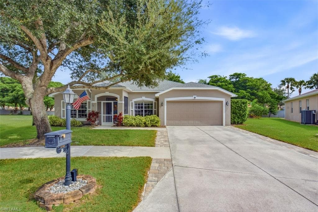 17311 Stepping Stone Dr, Fort Myers