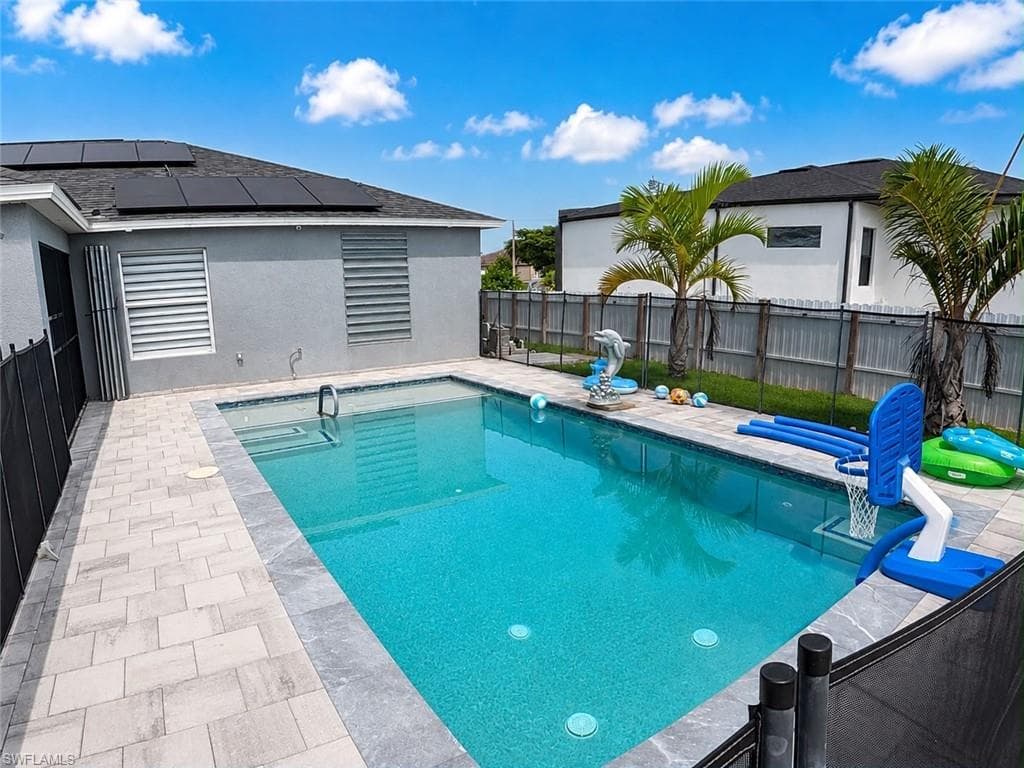 2224 1st Pl, Cape Coral