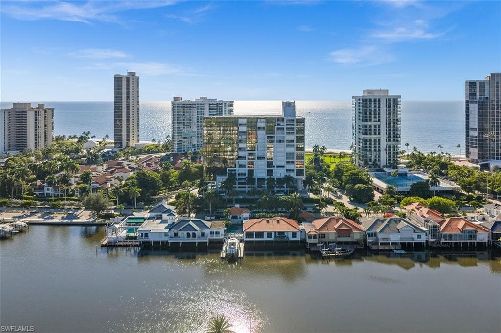 4751 Gulf Shore Blvd #1602, Naples, photo 2