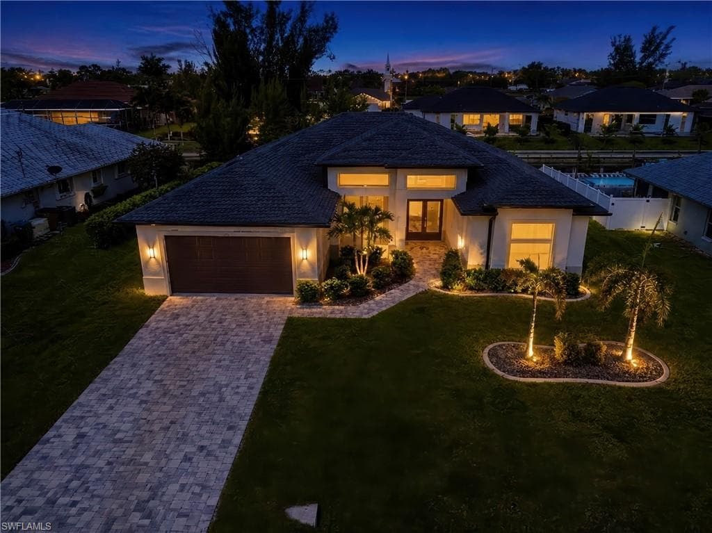 1926 15th Ave, Cape Coral