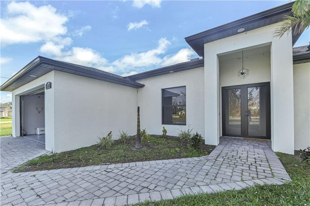 1005 15th Pl, Cape Coral, photo 2