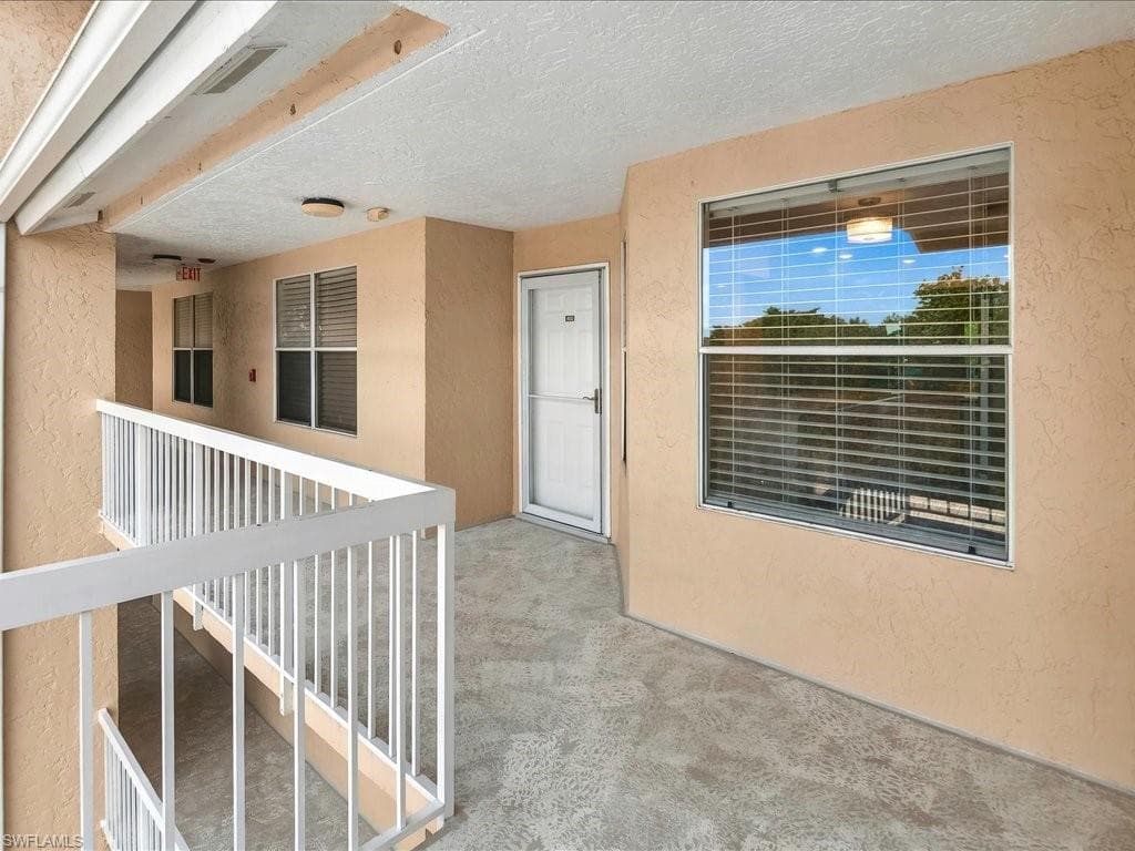 380 Horse Creek Dr #402, Naples, photo 3