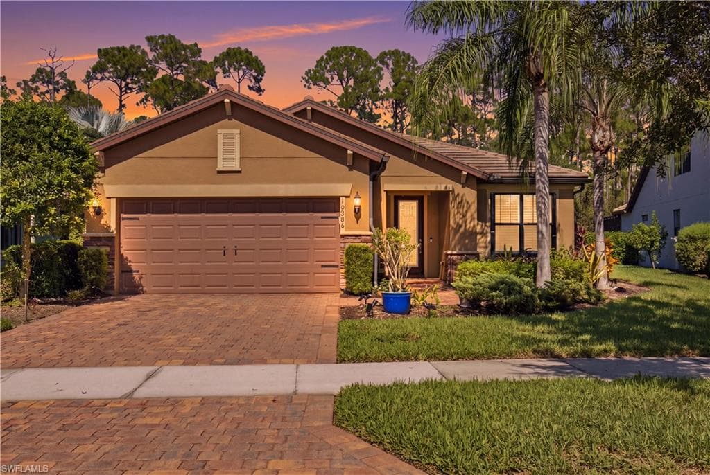 10886 Dennington Rd, Fort Myers
