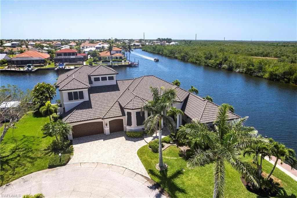 2832 45th St, Cape Coral