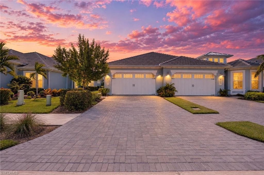 6451 Negril Isle Dr, Naples, photo 2