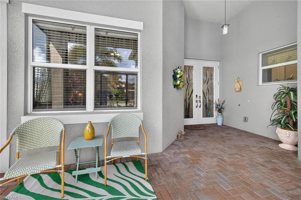 28586 Twain Dr, Bonita Springs, photo 3