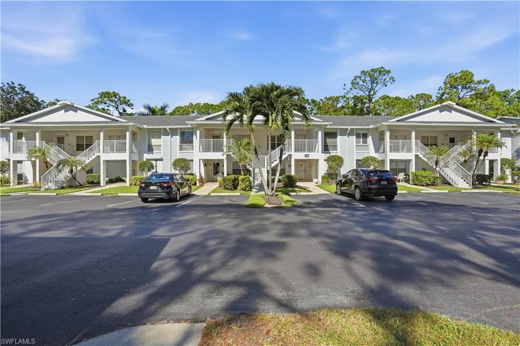 1140 Sarah Jean Cir #205, Naples
