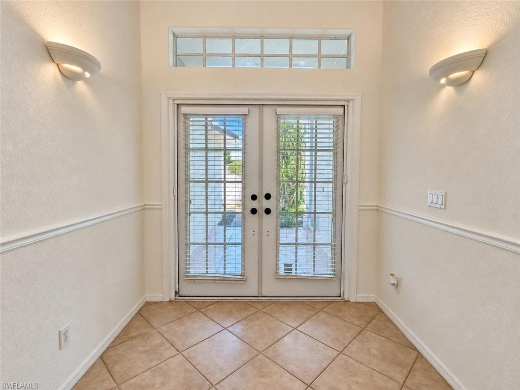 2106 52nd Ter, Cape Coral, photo 2
