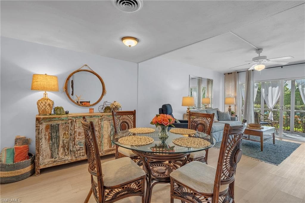 2064 Alamanda Dr #7, Naples